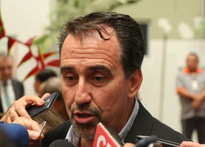  Ministro da Saúde Gilberto Occhi