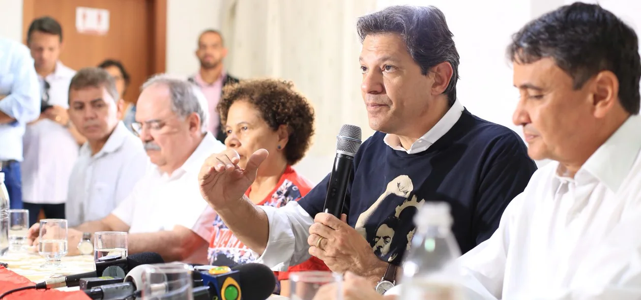 Paulo Martins, Osmar Júnior, Regina Sousa, Fernando Haddad e Wellington Dias 