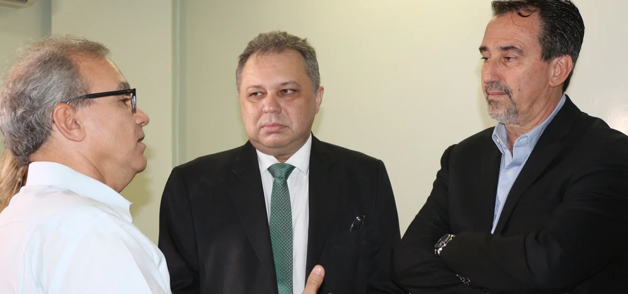 Visita do  Ministro da Saúde Gilberto Occhi ao Hospital Getúlio Vargas