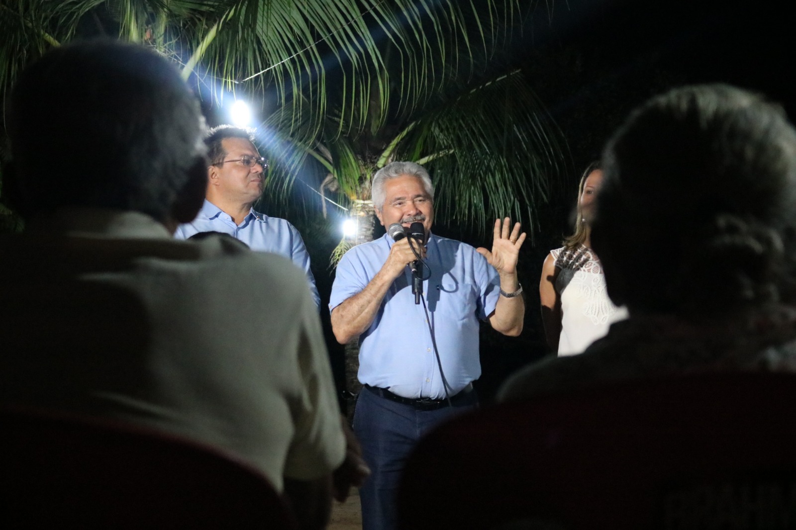 Candidato ao Governo, Elmano Férrer visita comunidades