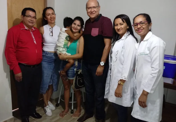 Dia D de vacinação em Altos