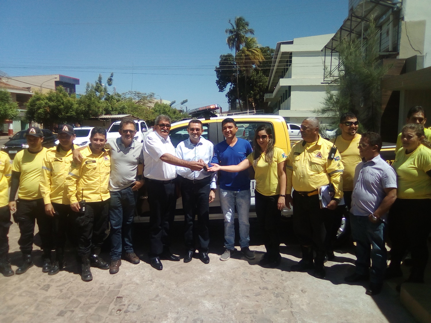 Entrega de nova viatura em Picos