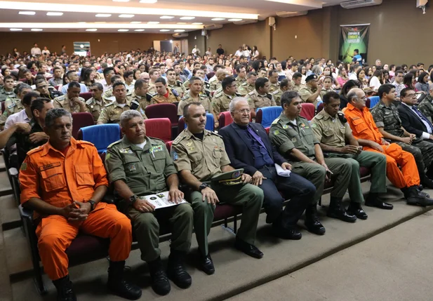 Congresso de Direito Militar em Teresina