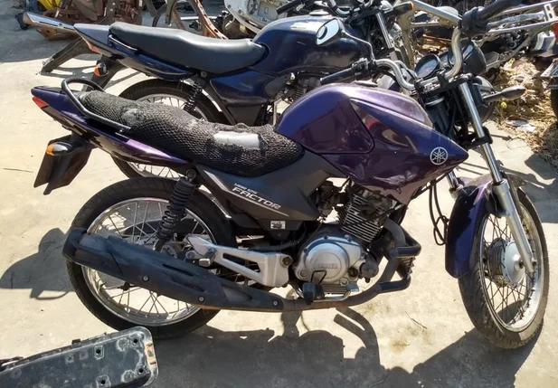 Moto recuperada pelo Rone