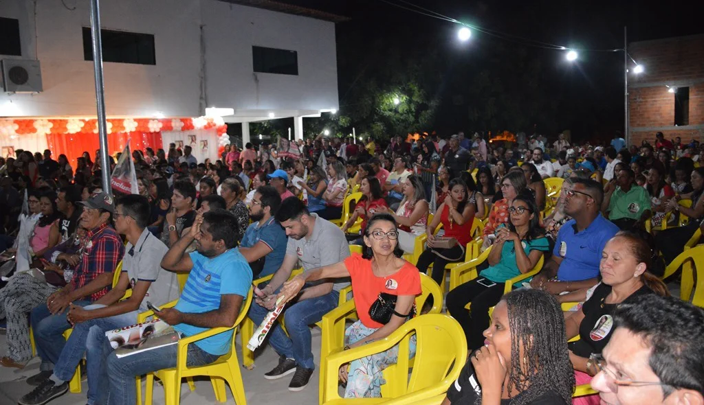 Público comparece em bom número