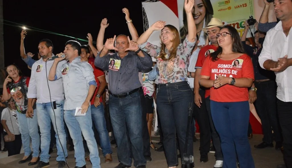 Rejane Dias lança candidatura em Picos