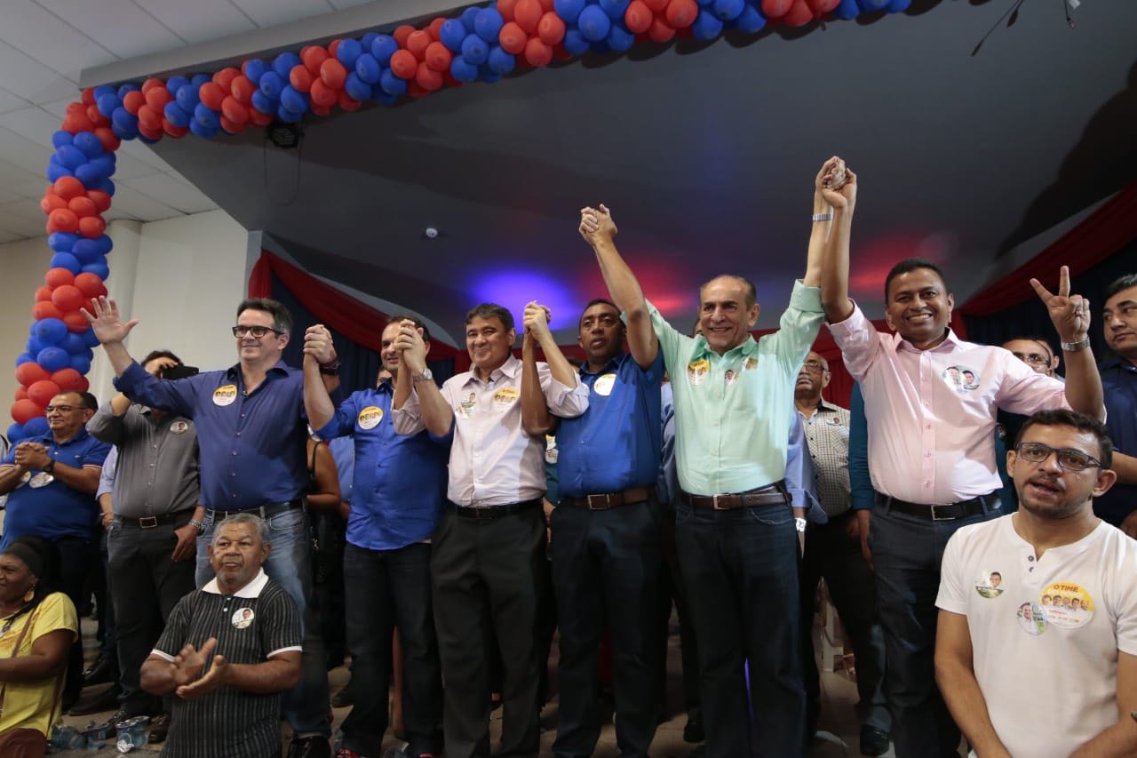 Coligação reunida em Floriano