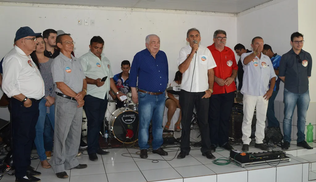 Suplente de vereador Antônio Moura (PCdoB) anuncia apoio a Paes Landim