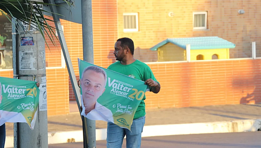 Caminhada do candidato Valter Alencar no bairro Dirceu