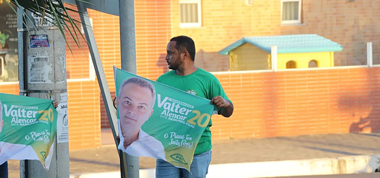 Caminhada do candidato Valter Alencar no bairro Dirceu