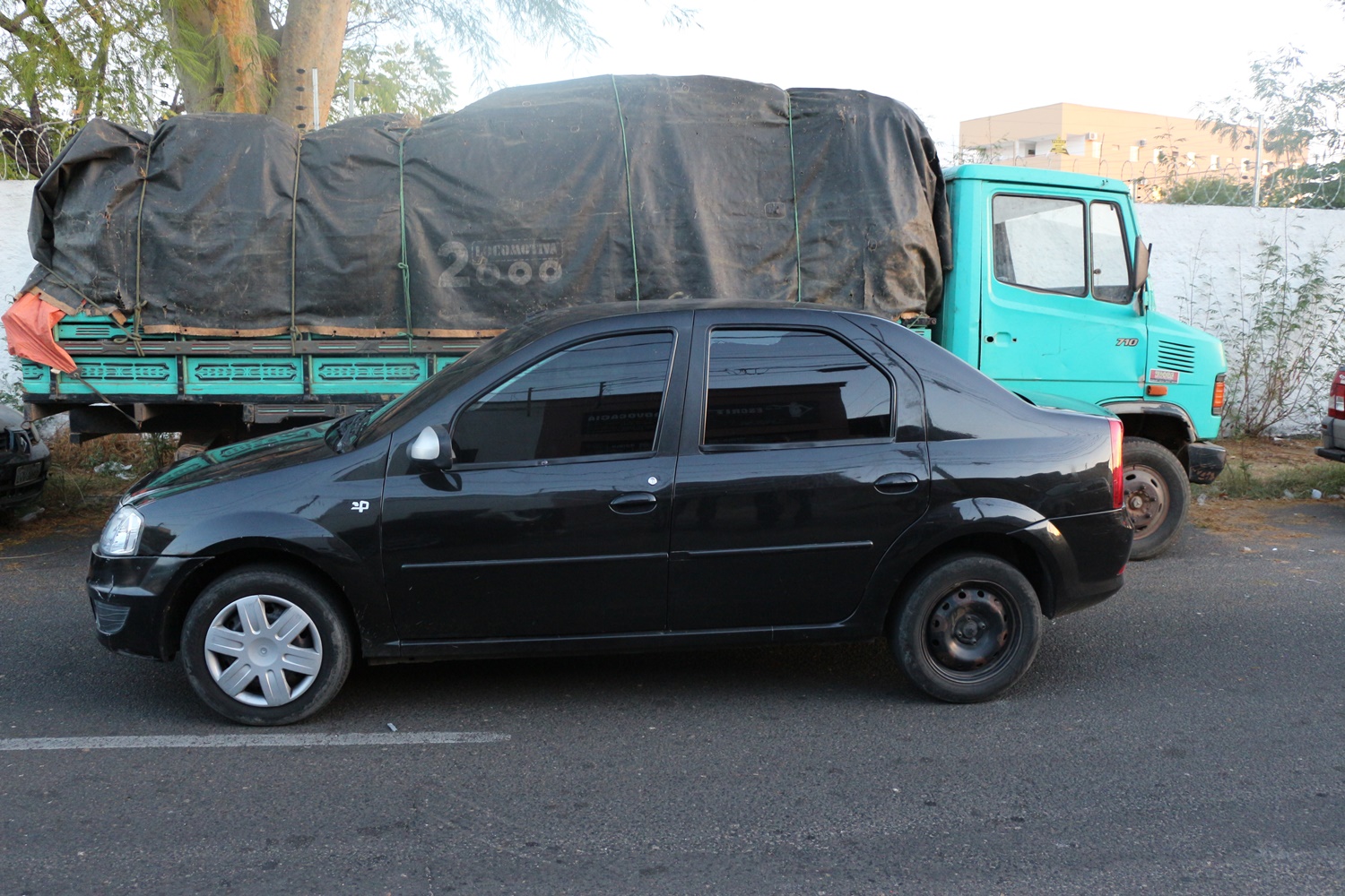 Carro utilizado para realizar assaltos