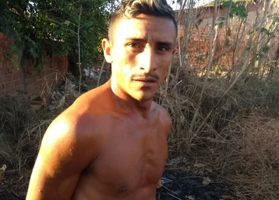 Pangaré preso em flagrante após assalto