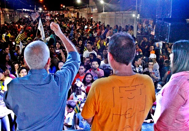 Reunião promovida pelo vereador Jeová Alencar