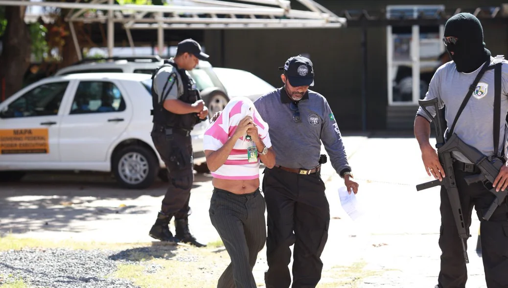 Luís Francisco Mendes Silva preso por Joatan na sede do Ministério da Agricultura