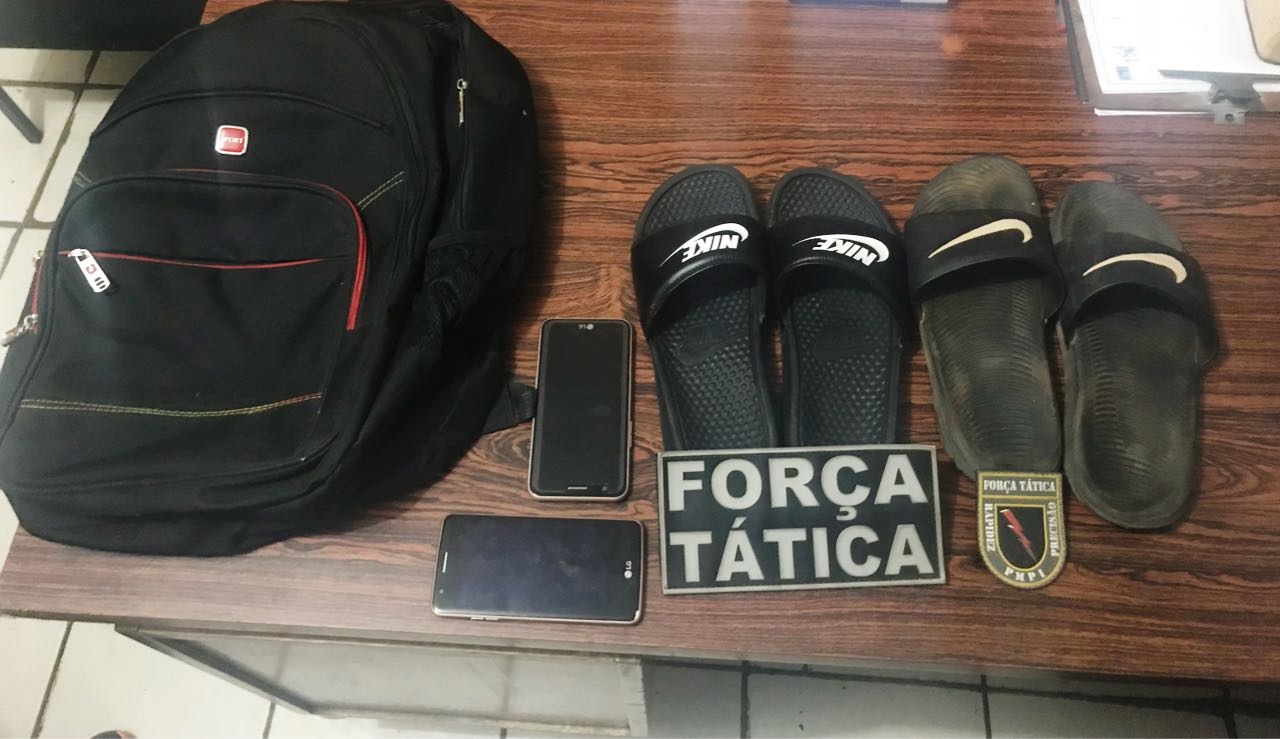 Material recuperado pela polícia