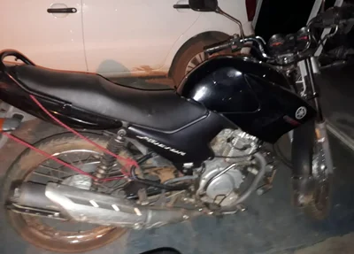 Motocicleta recuperada pelo Motopatrulhamento da Polícia Militar 