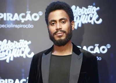 Ícaro Silva