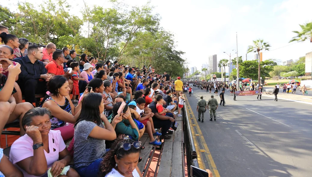O evento acontece na Avenida Marechal Castelo Branco