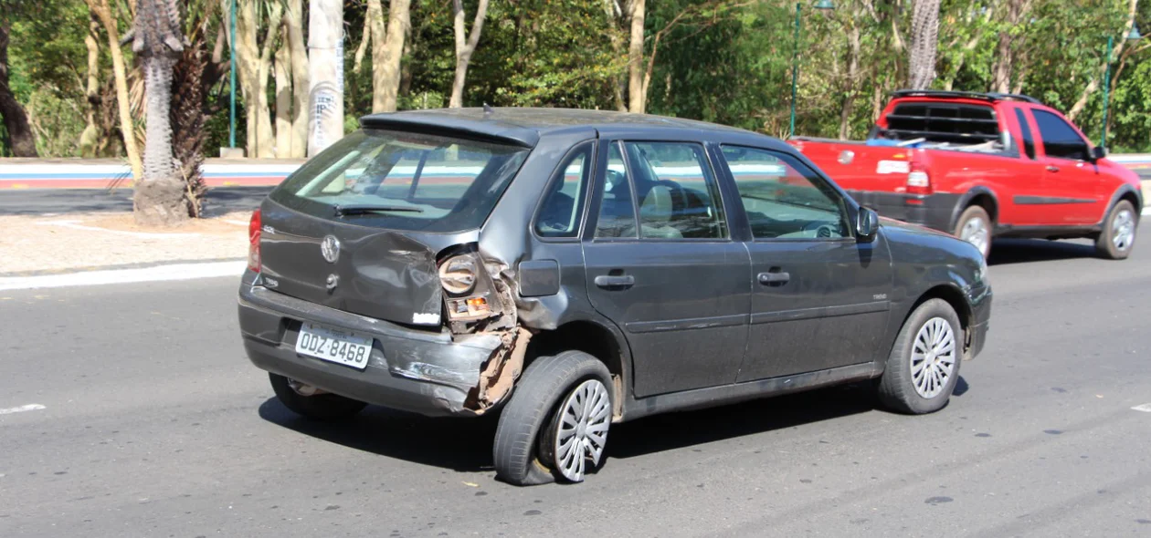 Veículo Gol também se envolveu no acidente
