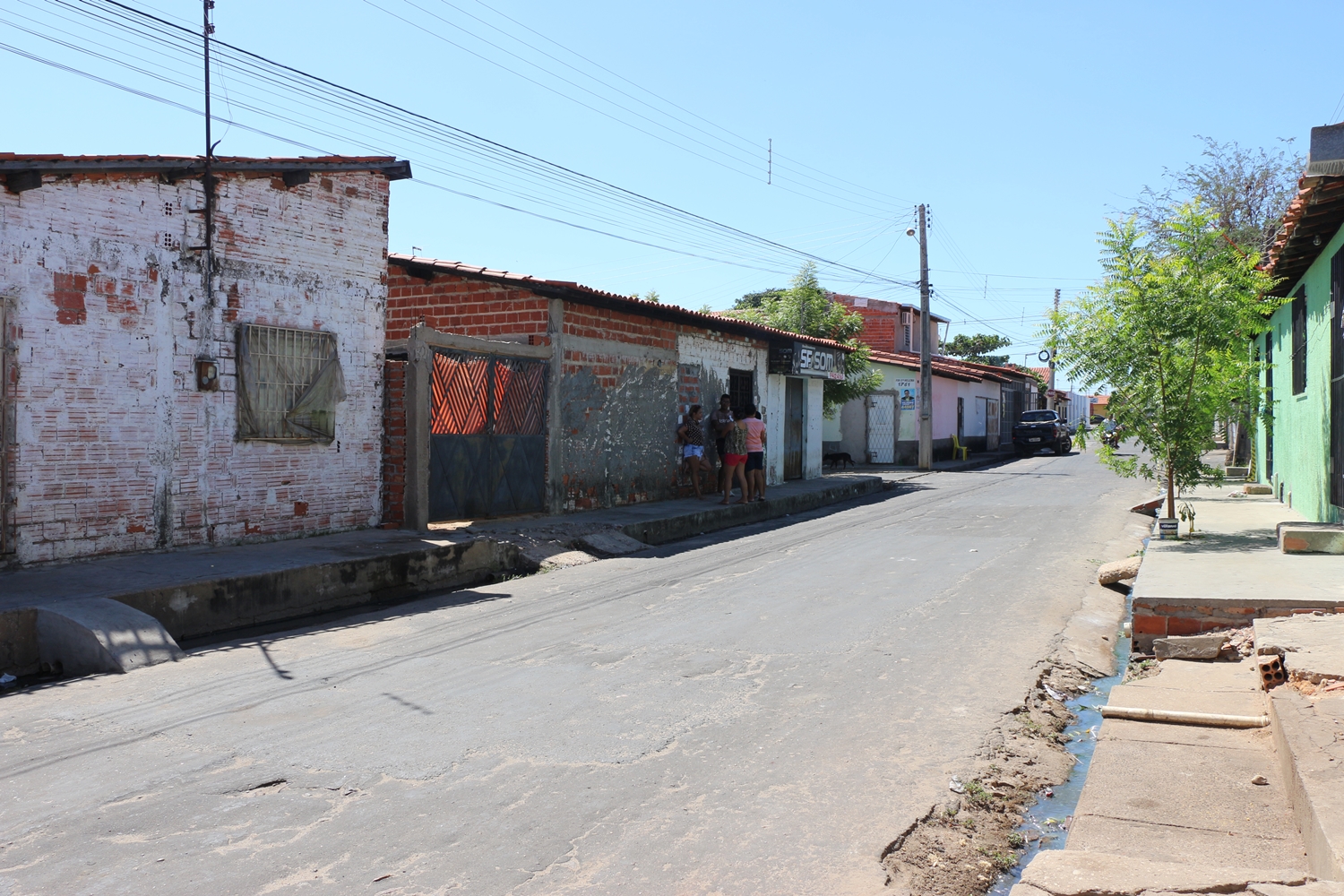 A casa fica localizada na Avenida Perimental
