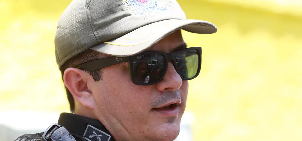 Tenente-coronel Carlos Teixeira 