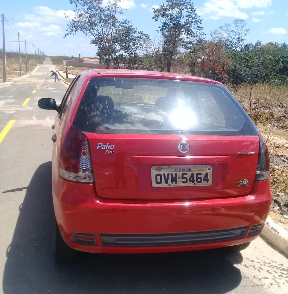 Carro encontrado no bairro Porto Alegre