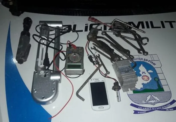 Objetos apreendidos pela Polícia Militar de Piripiri