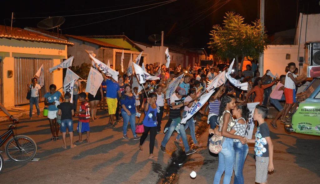 Caminhada reuniu expressivo número de simpatizantes de Belê