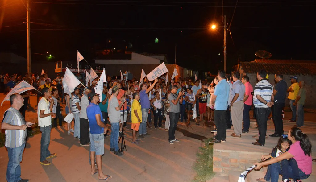 Encerramento da caminhada no Morro da AABB