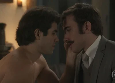 Novela das seis da Globo tem seu primeiro beijo gay no Brasil