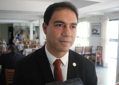 Kléber Curica disputará presidência da OAB de Picos