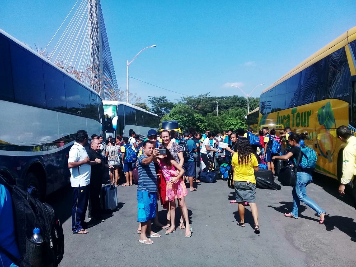 Familiares e atletas da delegação piauiense