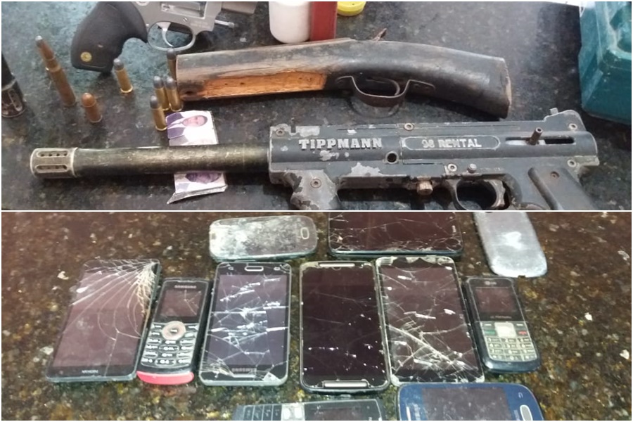 Objetos encontrados com os acusados