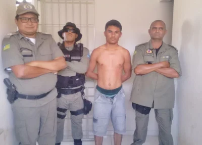 Policiais localizaram o acusado em sua residência 