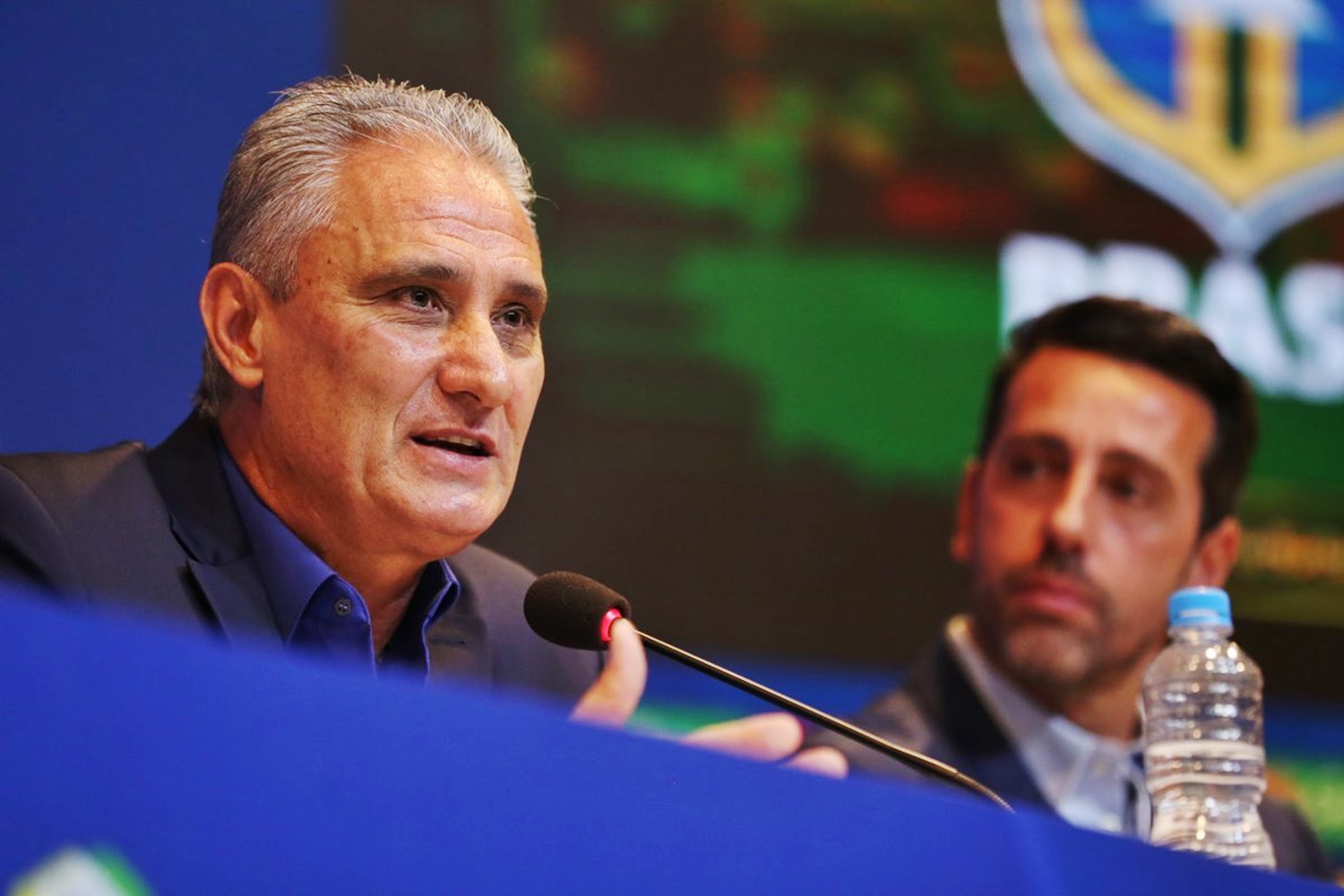 Tite anuncia segunda convocação após copa do mundo