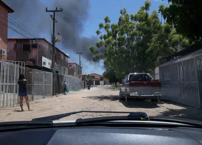 Incêndio em terreno na zona sul de Teresina 