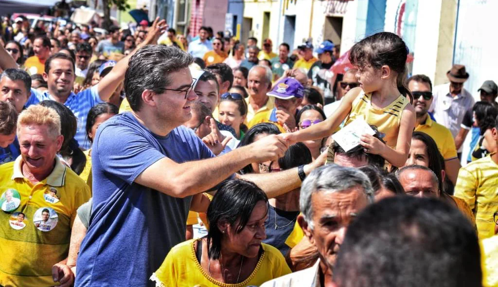 Luciano Nunes faz campanha em Francisco Santos