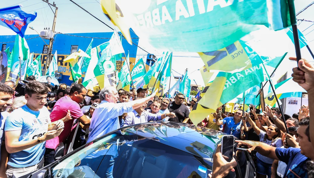 Caminhada no bairro Dirceu em Teresina 