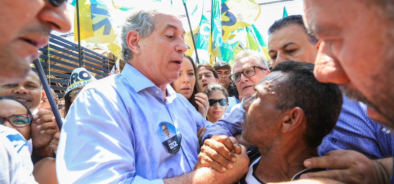 Ciro Gomes no bairro Dirceu 
