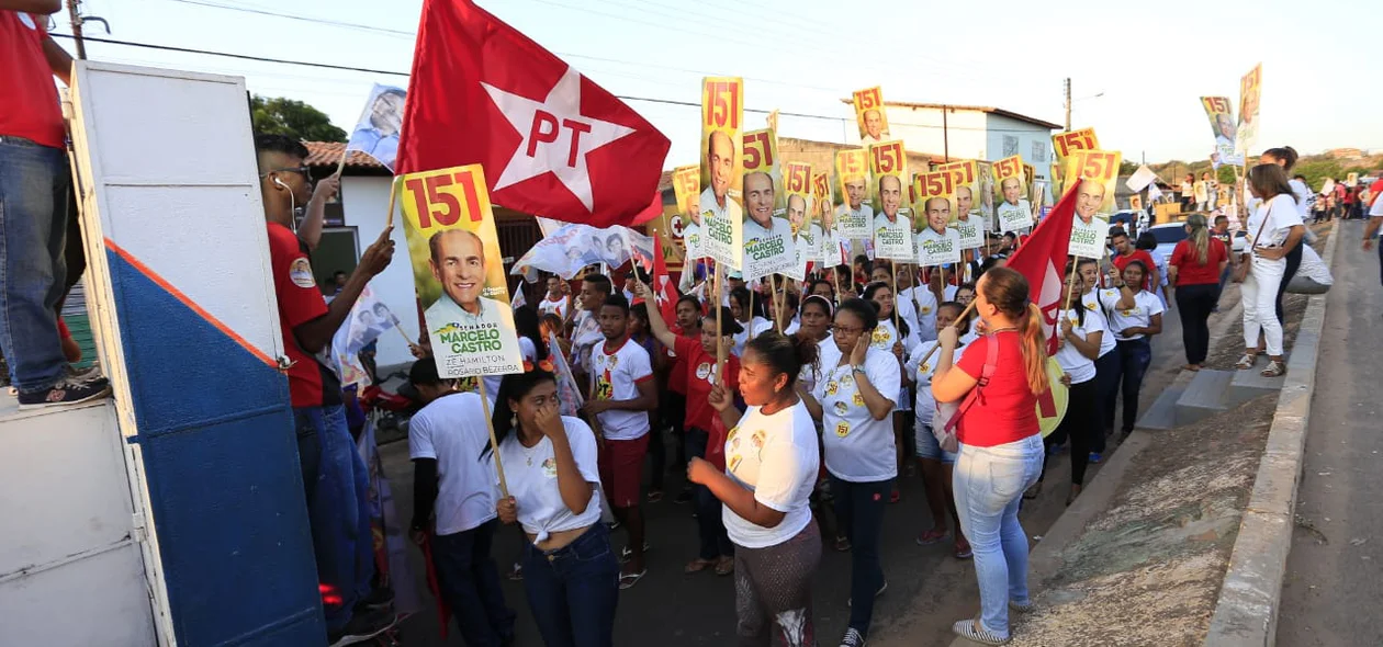 Caminhada aconteceu na zona sul de Teresina