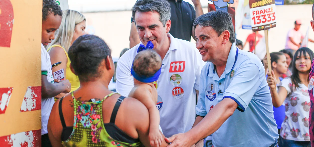Wellington Dias ao lado de Ciro Nogueira na zona sul de Teresina 