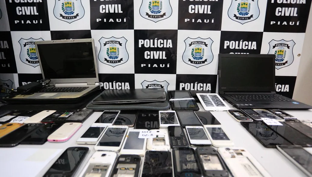 Celulares recuperados pela Polícia Civil