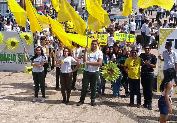 Estudantes do Colégio Didácio