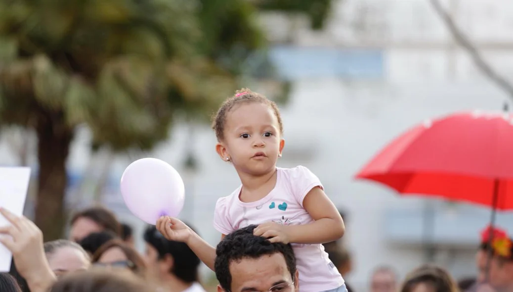 Criança em ato contra Bolsonaro em Teresina 