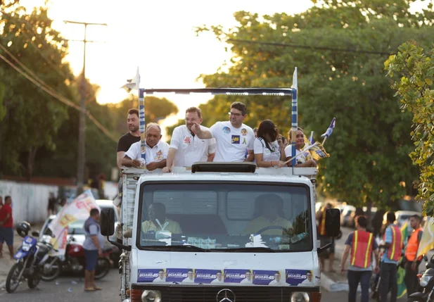 Carreata no bairro Saci, em Teresina