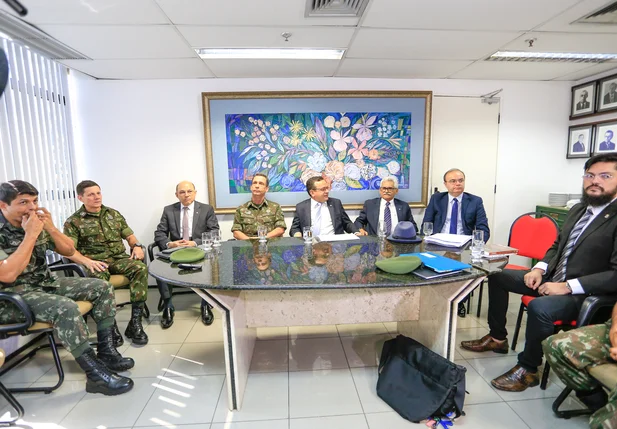 A reunião aconteceu no TRE-PI