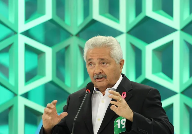 Elmano Férrer