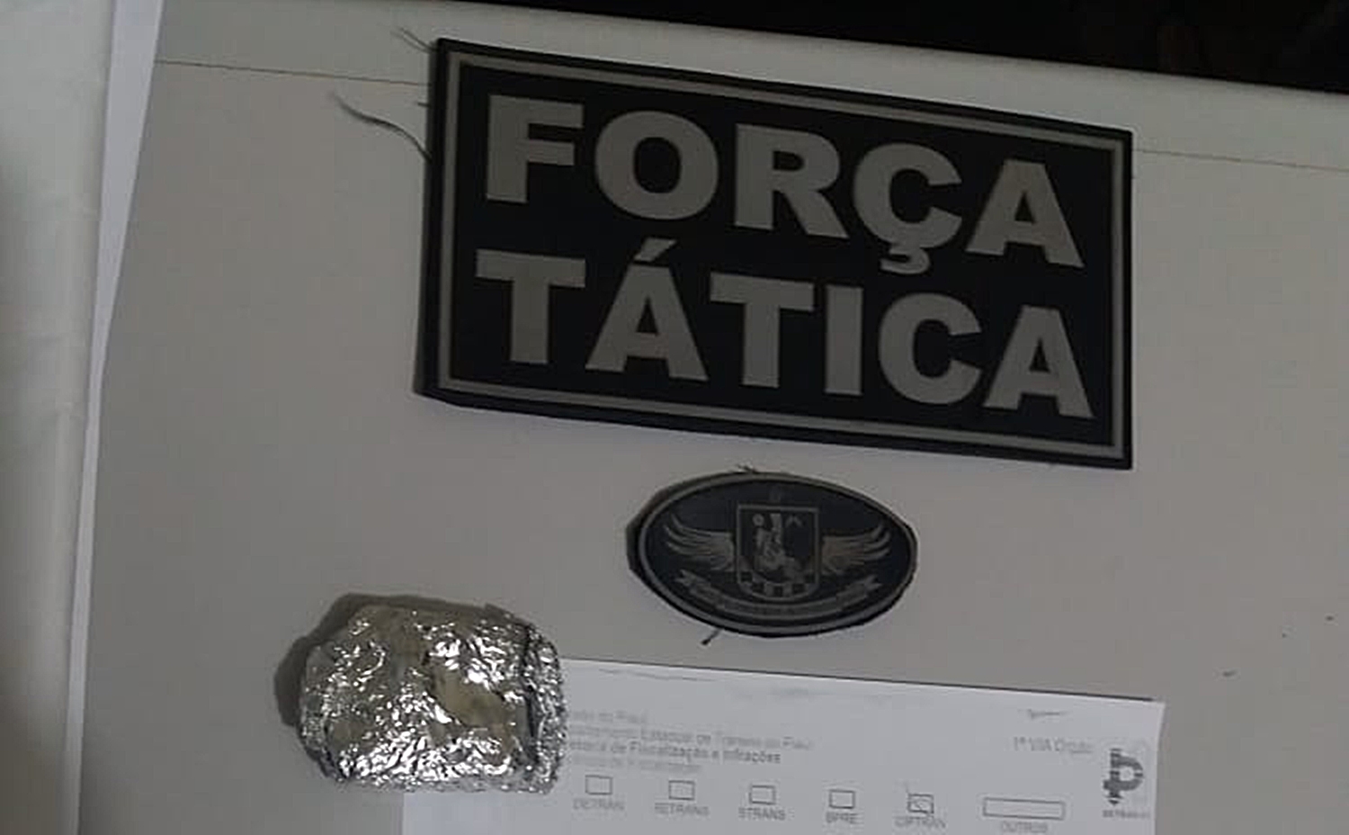 Droga apreendida com adolescente de 15 anos