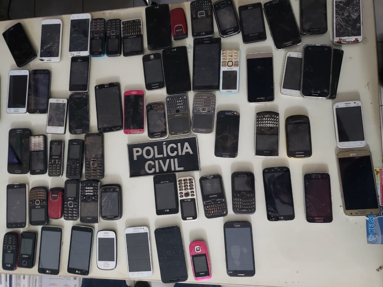 Material recuperado pela Polícia Civil em Barras