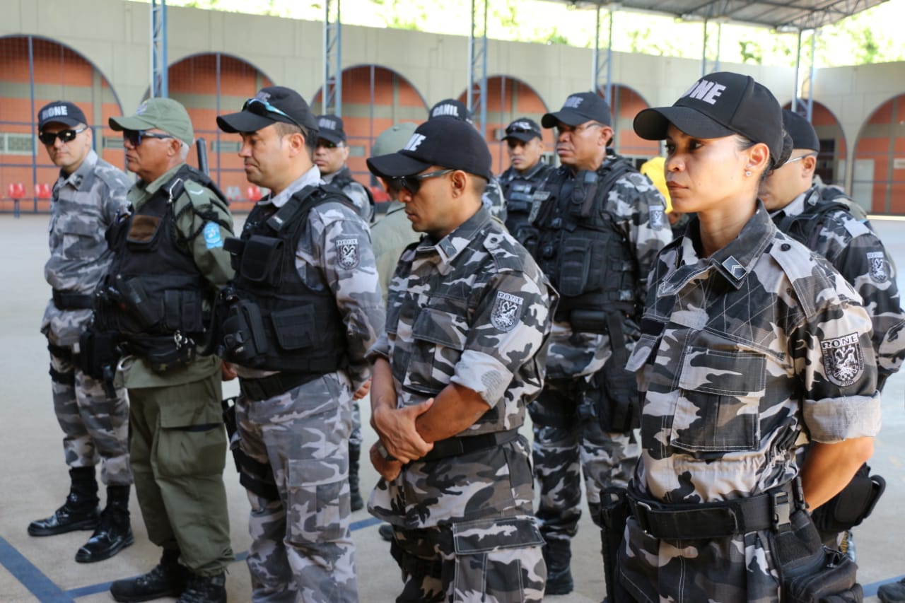 Policiais militares